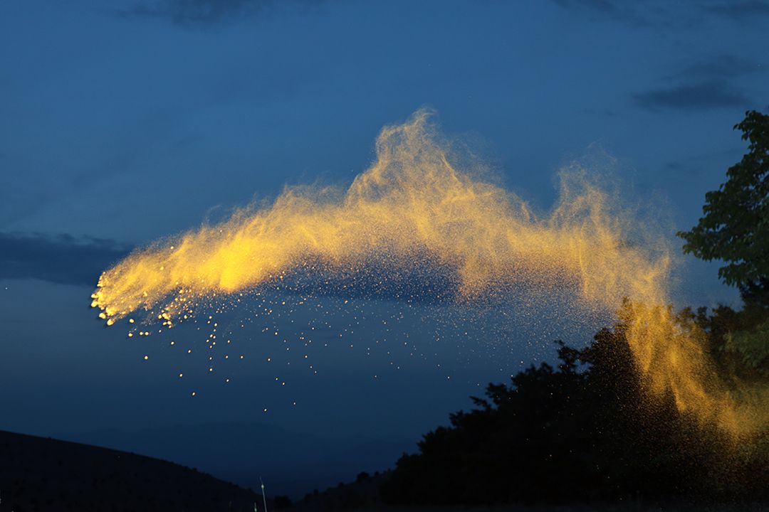 Dustcloud 2 by Peter Piek