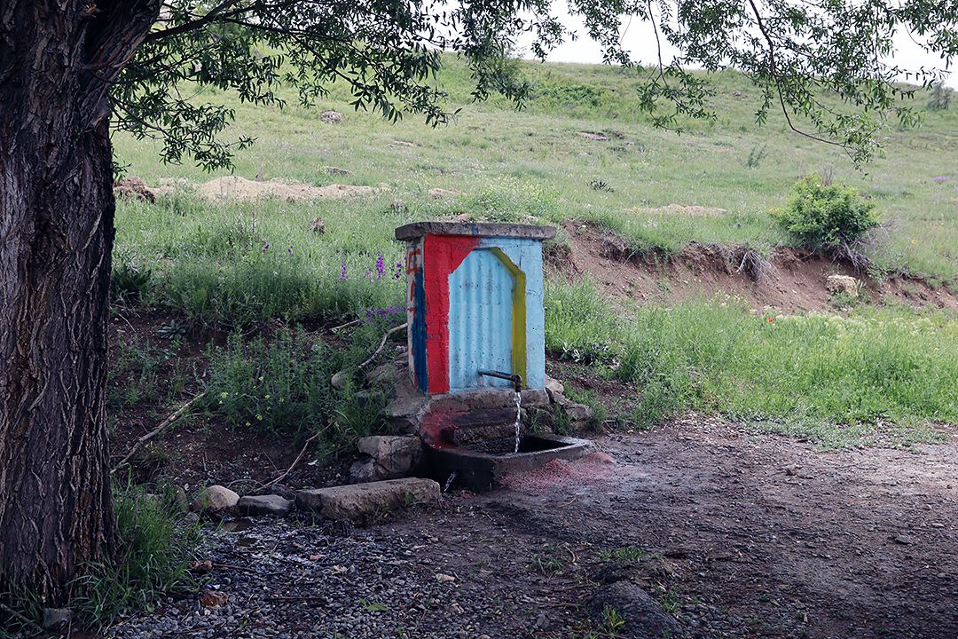 Turkey Well by Peter Piek