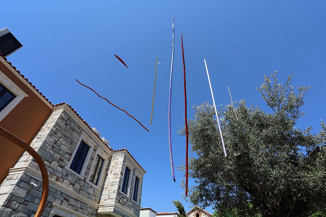 Urla 7 by Peter Piek