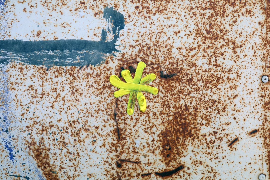 Yellow Star (Earing) by Peter Piek
