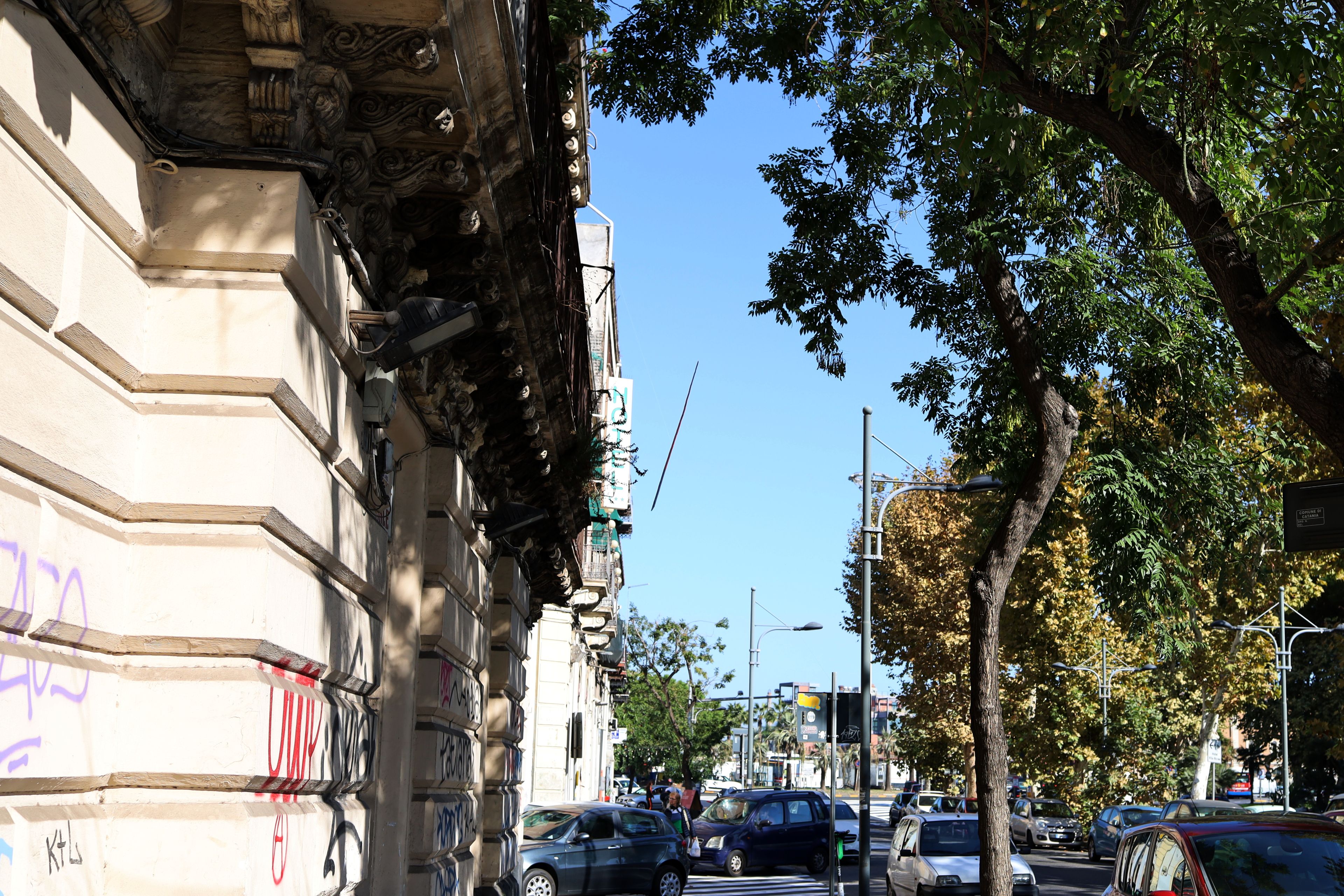 Floating Catania by Peter Piek