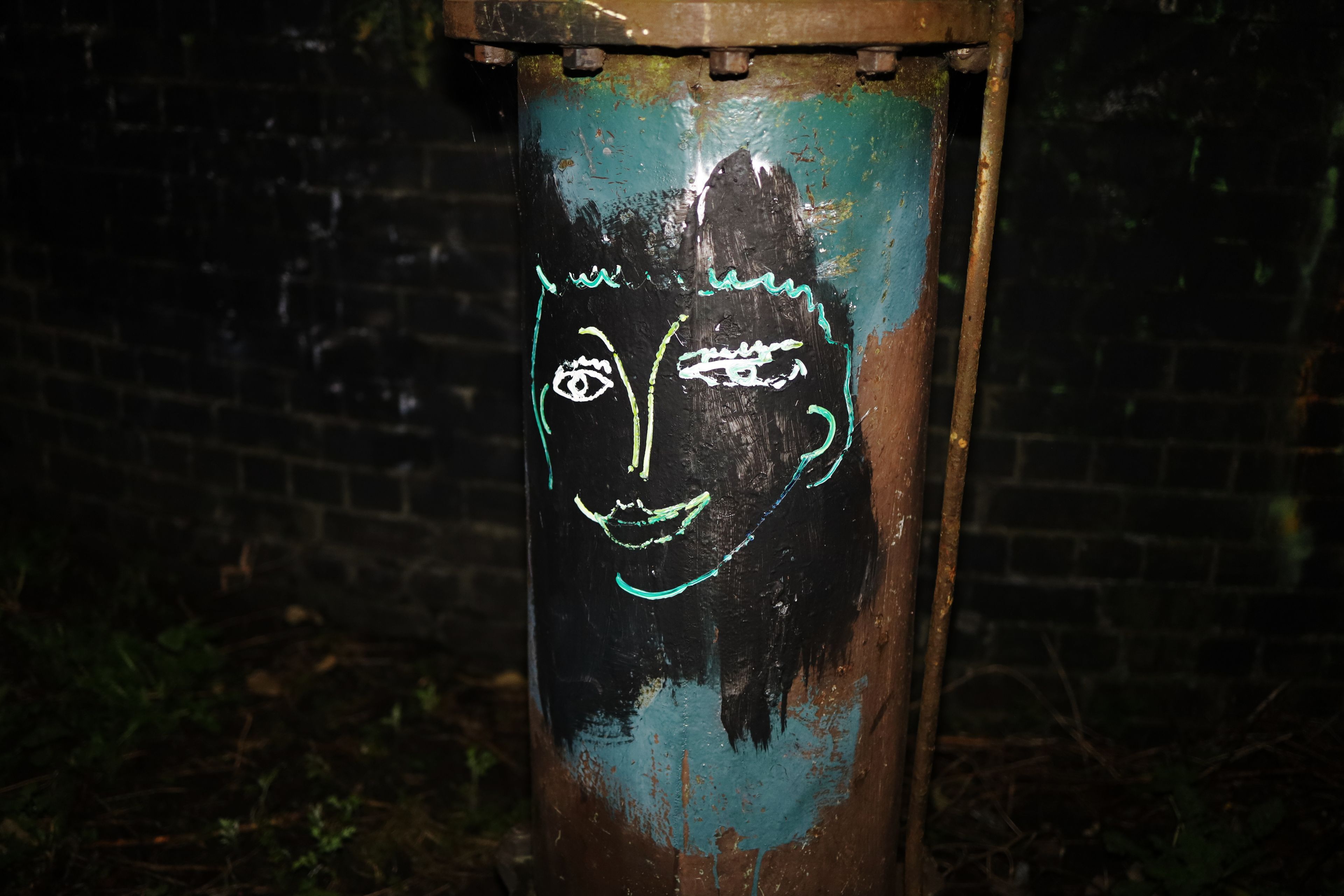 manchester friend by Peter Piek