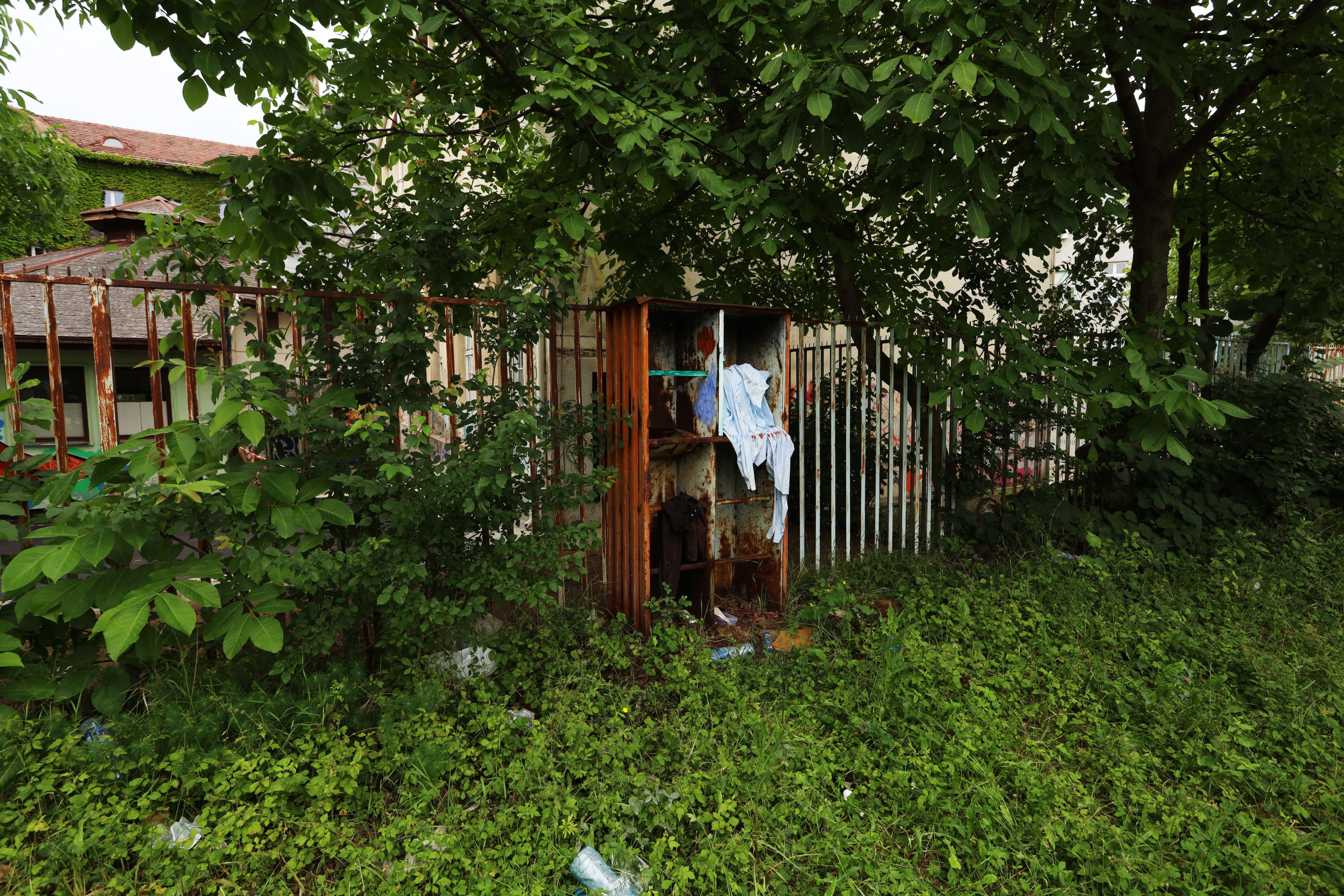 Kragujevac wardrobe by Peter Piek
