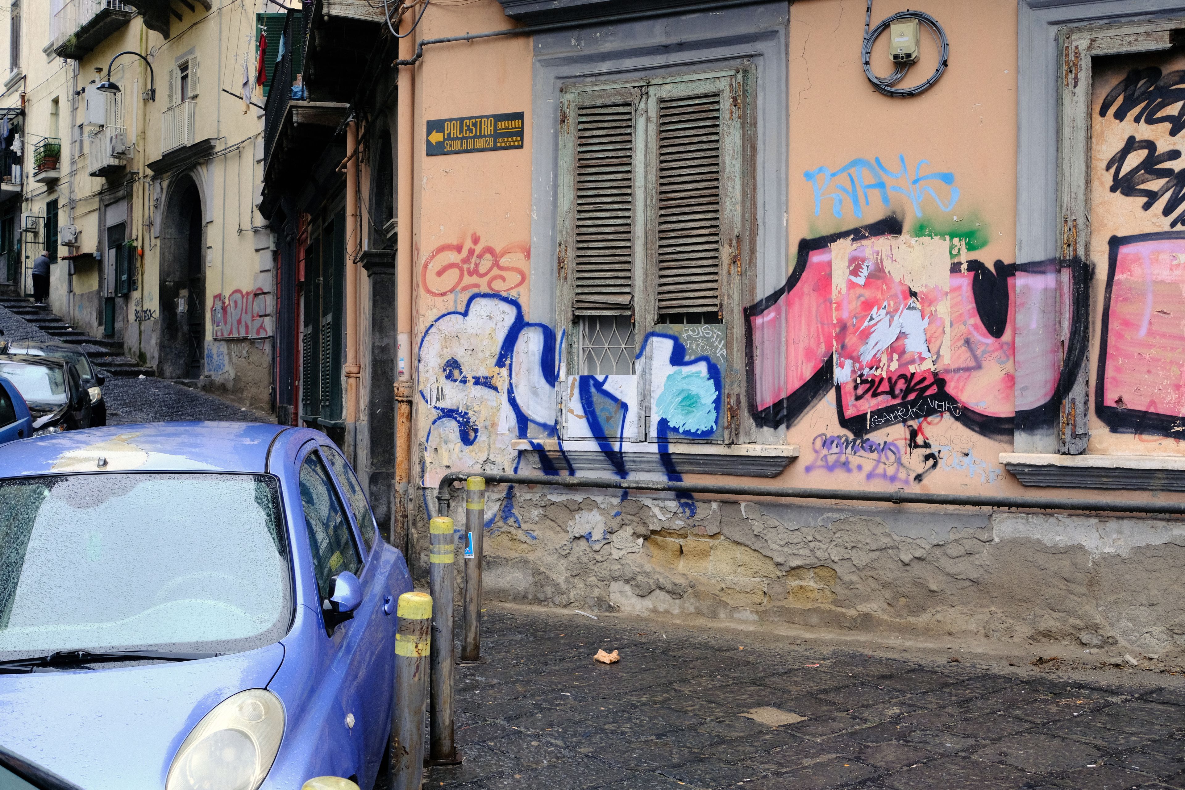 Napoli J by Peter Piek